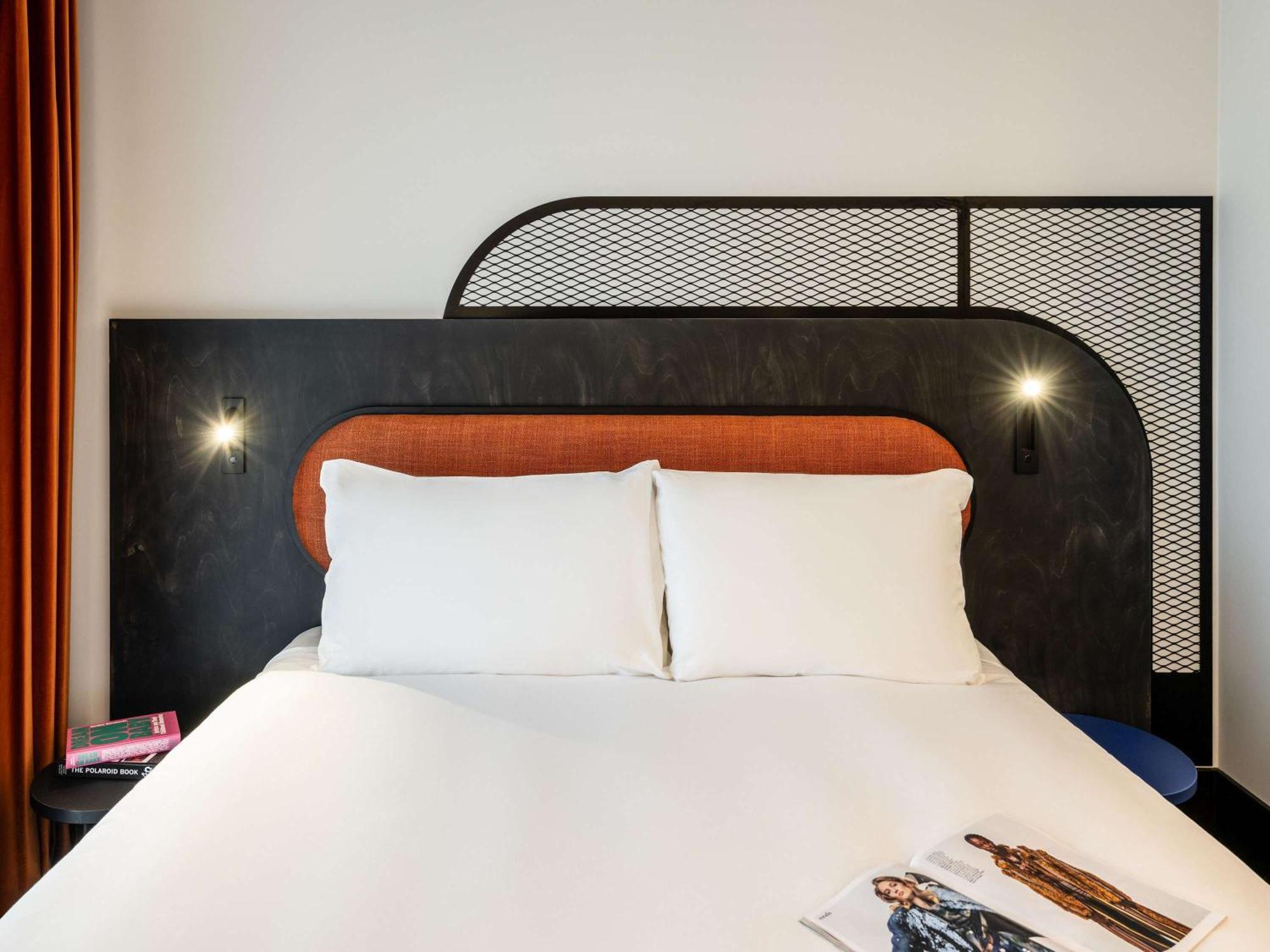 Tribe Manchester Airport By Accor Hale  Bagian luar foto