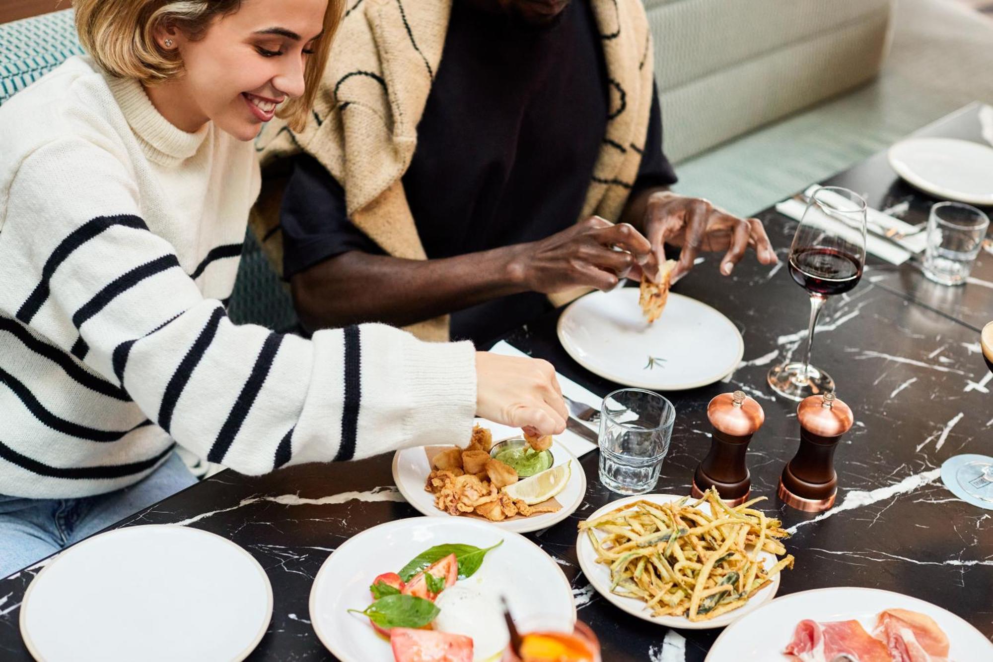 Tribe Manchester Airport By Accor Hale  Bagian luar foto