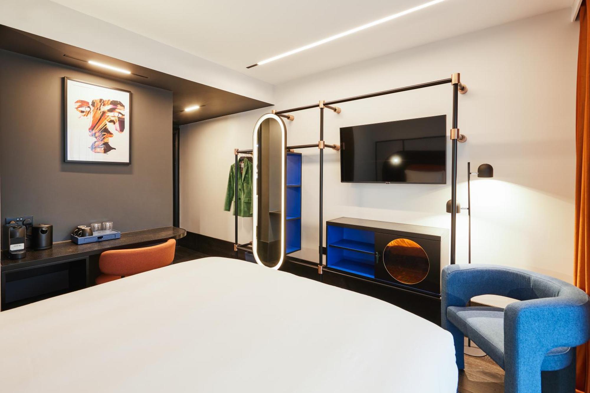Tribe Manchester Airport By Accor Hale  Bagian luar foto
