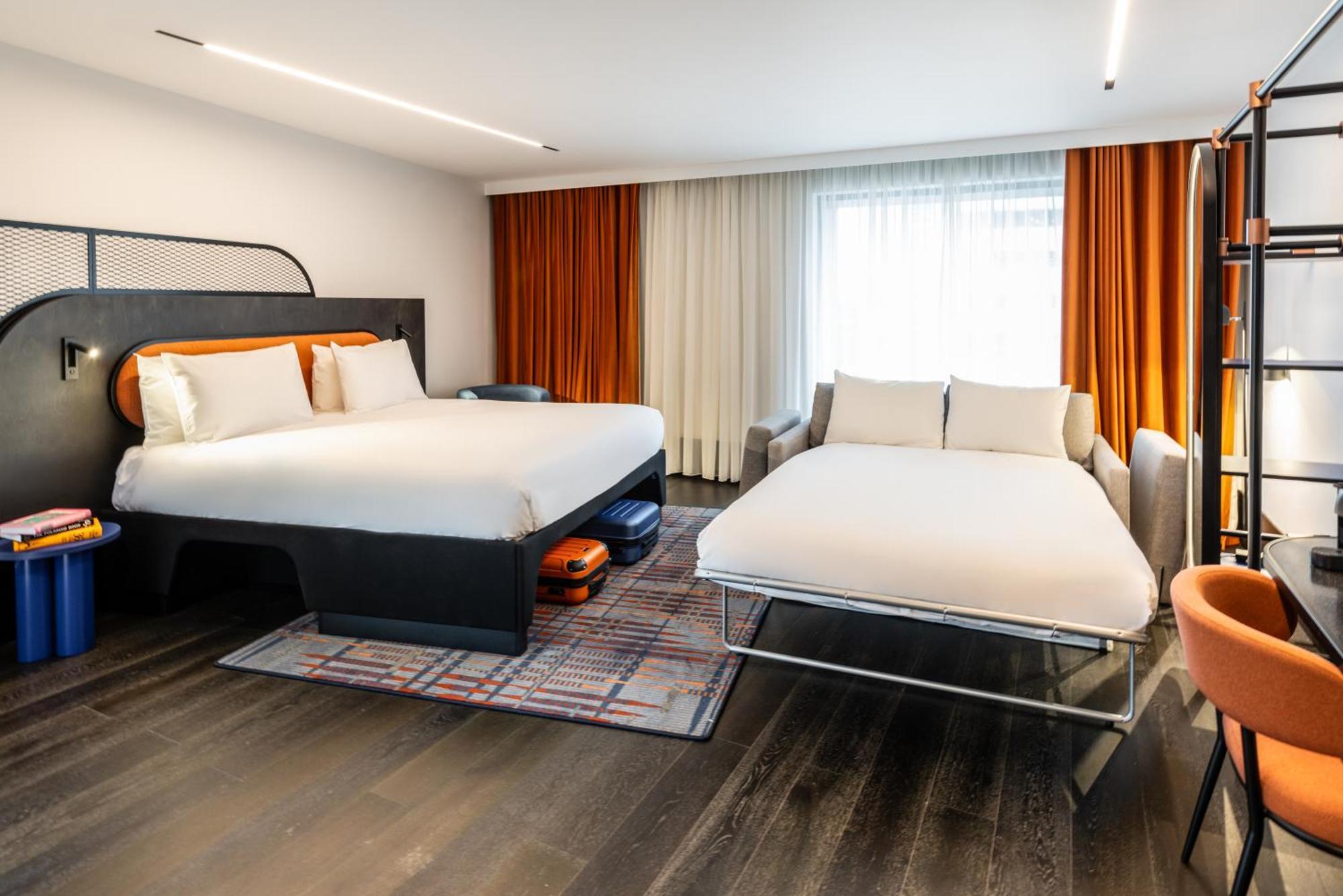Tribe Manchester Airport By Accor Hale  Bagian luar foto