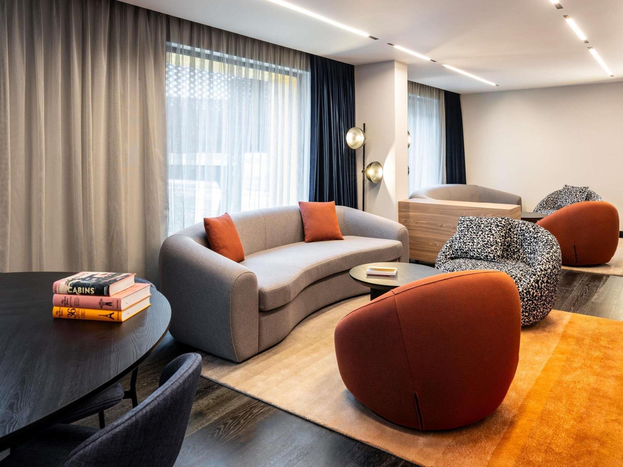 Tribe Manchester Airport By Accor Hale  Bagian luar foto